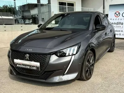 Usata Peugeot 208 GT 131 CV (96 kW) 2022 Grigio Utilitaria