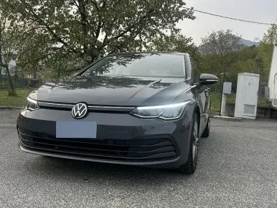 Usata VW Golf VII 116 CV (85 kW) 2021 Utilitaria