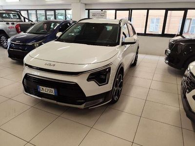 Usata Kia Niro 140 CV (102 kW) 2022 Bianco SUV