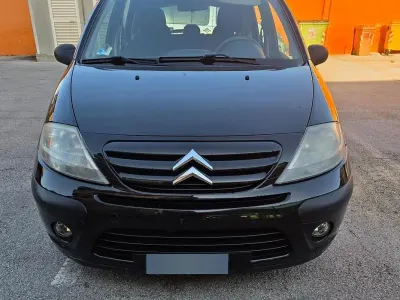 Usata Citroën C3 73 CV (53 kW) 2008 Nero Berlina