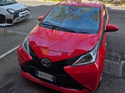 Brugt Toyota Aygo X-cite 69 HK (50 kW) 2018 Rød Hatchback