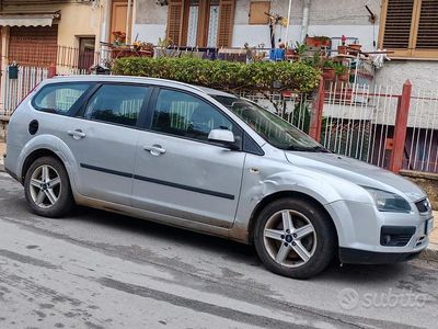 Usata Ford Focus 2006 Grigio Station wagon