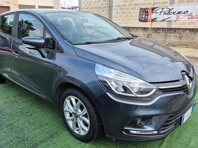 Usata Renault Clio IV Business 89 CV (65 kW) 2018 Grigio Berlina