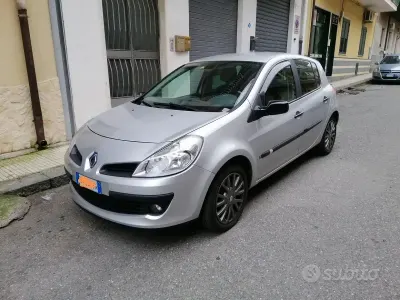 Usata Renault Clio 75 CV (55 kW) 2009