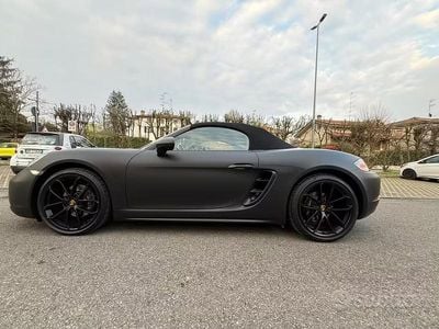 Gebraucht Porsche Boxster 300 PS (220 kW) 2024 Schwarz Cabrio