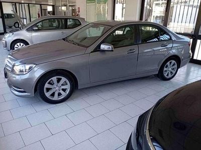 Usata Mercedes C200 136 CV (100 kW) 2011 Grigio Berlina