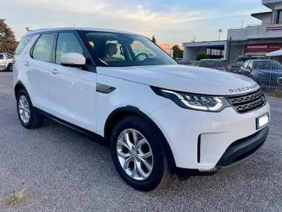 Usata Land Rover Discovery HSE Luxury 240 CV (176 kW) 2019 Bianco SUV