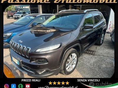 Usata Jeep Cherokee Limited 200 CV (147 kW) 2016 Grigio SUV