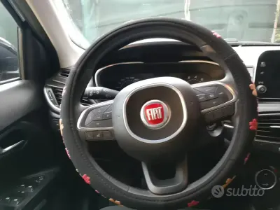 Usata Fiat Tipo 76 CV (55 kW) 2018 Nero Berlina
