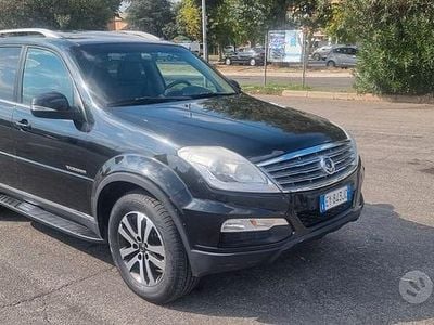 Usata SsangYong Rexton 155 CV (114 kW) 2016 Nero SUV