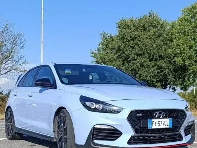 Usata Hyundai i30 N Performance 275 CV (202 kW) 2019 Bluazzurro Berlina