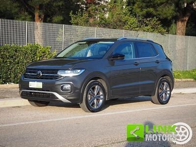 Usata VW T-Cross Advance 110 CV (80 kW) 2020 Grigio SUV