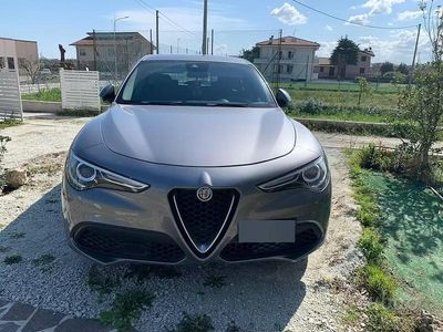 Usata Alfa Romeo Stelvio 160 CV (117 kW) 2019 Grigio SUV