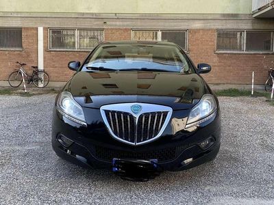 Usata Lancia Delta 120 CV (88 kW) 2009 Utilitaria
