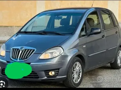 Usata Lancia Musa 77 CV (56 kW) 2010 Monovolume