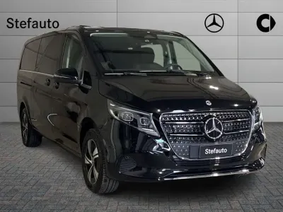 Nuova Mercedes V250 Avantgarde 190 CV (139 kW) 2026 Nero ossidiana Monovolume