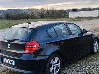 Usata BMW 118 Efficient Dynamics 143 CV (105 kW) 2009 Nero Utilitaria