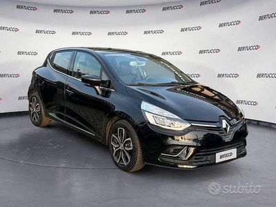 Usata Renault Clio IV Intens 75 CV (55 kW) 2017 Nero Berlina