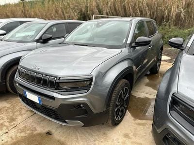 Usata Jeep Avenger Summit 110 CV (80 kW) 2025 Grigio SUV