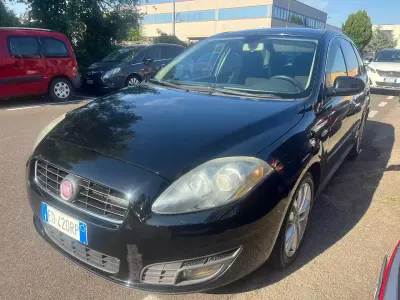 Usata Fiat Croma Dynamic 150 CV (110 kW) 2010 Nero Station wagon