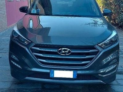 Usata Hyundai Tucson Comfort 116 CV (85 kW) 2016 Grigio SUV