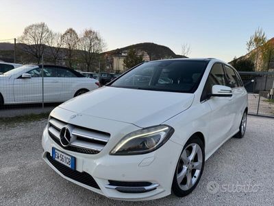 usata Mercedes B200 B 200cdi Premium Full Tetto+Navi+Led +Pelle Eur5b