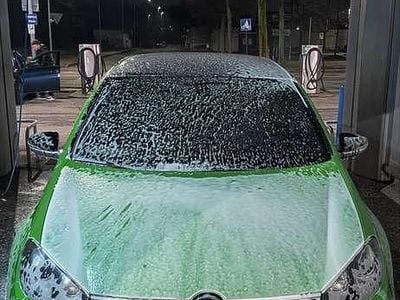 Usata VW Golf VII GTI 211 CV (155 kW) 2012 Verde Berlina