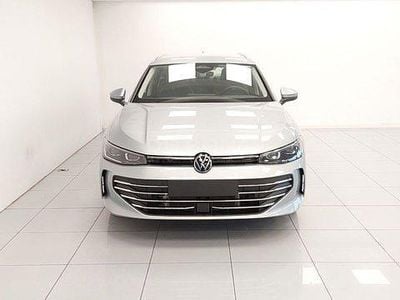 Nuova VW Passat Business 204 CV (150 kW) 2025 Grigio Station wagon