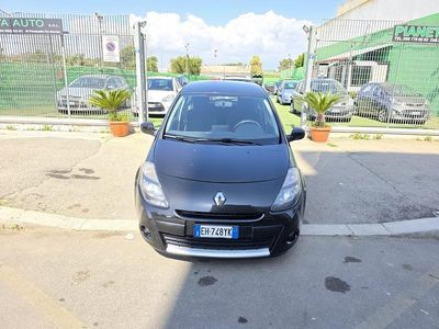 Usata Renault Clio II 74 CV (54 kW) 2011 Nero Berlina