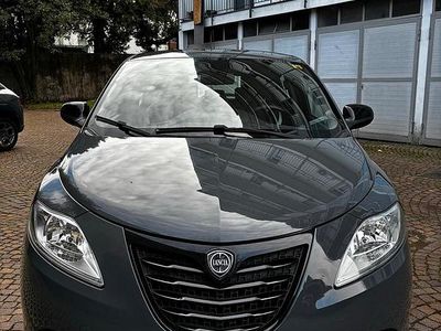 Usata Lancia Ypsilon S 69 CV (50 kW) 2014 Grigio Utilitaria