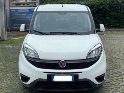 usata Fiat Doblò DobloII 2015 1.6 mjt 16v Easy 120cv