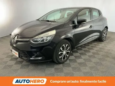 Usata Renault Clio Zen 90 CV (66 kW) 2017 Nero Utilitaria
