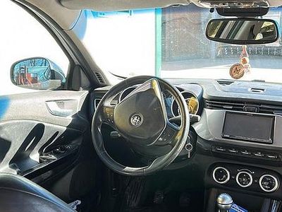 Usata Alfa Romeo Giulietta 140 CV (102 kW) 2011 Grigio Utilitaria