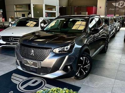Usata Peugeot 2008 Allure 110 CV (80 kW) 2022 Grigio SUV