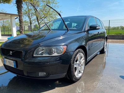 usata Volvo V50 2.0 Diesel anno 2007