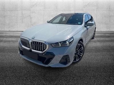 Usata BMW 540 M Sport 286 CV (210 kW) 2024 Grigio Station wagon