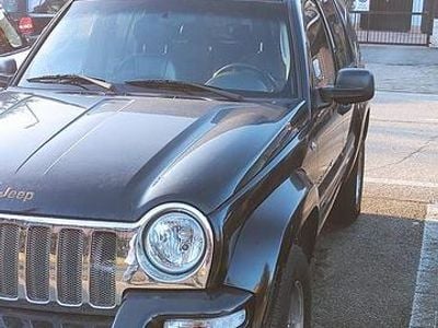 Usata Jeep Cherokee 211 CV (155 kW) 2001 Nero SUV