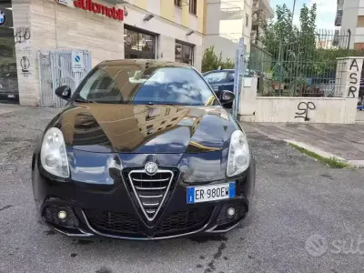 Usata Alfa Romeo Giulietta Progression 105 CV (77 kW) 2013 Nero Utilitaria