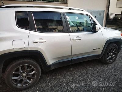 Usata Jeep Renegade Limited 120 CV (88 kW) 2016 Grigio SUV