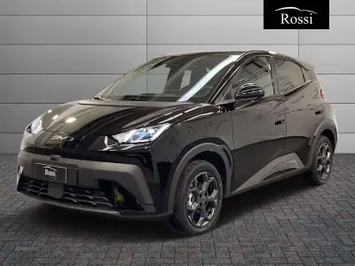 Nuova BYD Dolphin Surf Comfort 60 kW (82 CV) 2026 Polar night black Utilitaria