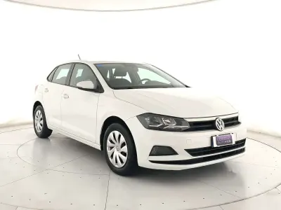 Usata VW Polo Trendline 65 CV (47 kW) 2019 Bianco pastello Utilitaria