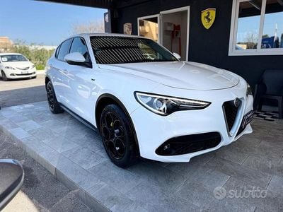 Usata Alfa Romeo Stelvio 180 CV (132 kW) 2017 Bianco SUV