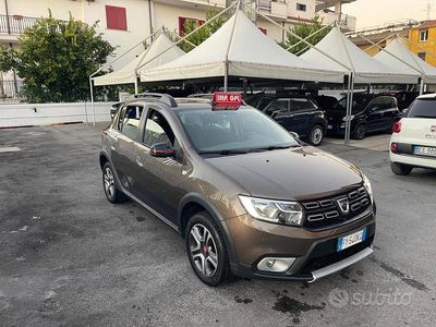Marrone Usata 2019 Dacia Sandero Stepway Berlina | 8390 € (Buon prezzo)