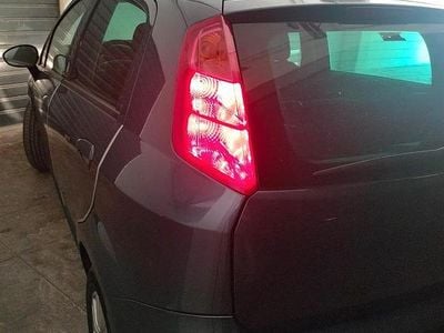 Usata Fiat Grande Punto 2018 Grigio Utilitaria