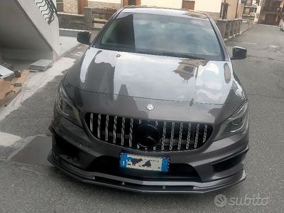 Usata Mercedes CLA200 AMG 136 CV (100 kW) 2014 Grigio Berlina