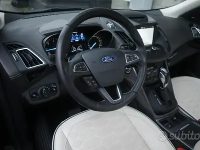 Occasion Ford Kuga Vignale 150 ch (110 kW) 2017 SUV
