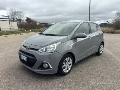 Usata Hyundai i10 Classic 66 CV (48 kW) 2015 Grigio Utilitaria