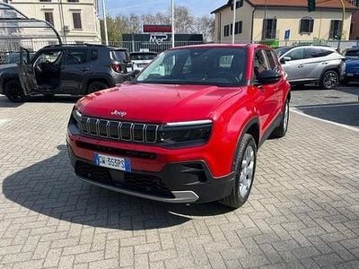 Usata Jeep Avenger Altitude 101 CV (74 kW) 2024 Rosso SUV
