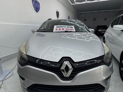Grigio Usata 2017 Renault Clio GrandTour Intens Station wagon | 7450 € (Buon prezzo)