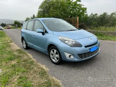 Usata Renault Scenic E-Tech Dynamique 110 CV (80 kW) 2009 Blu Monovolume